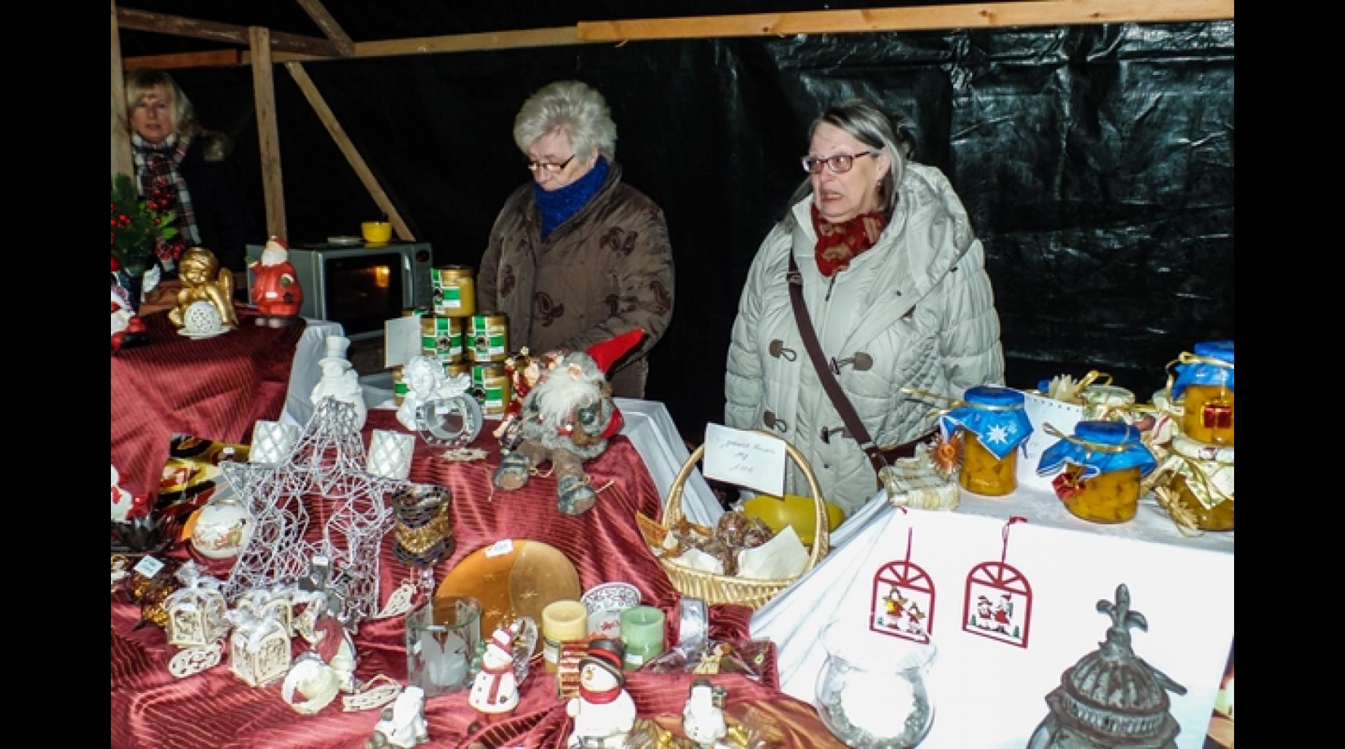 Bild 10 Adventsmarkt 2014